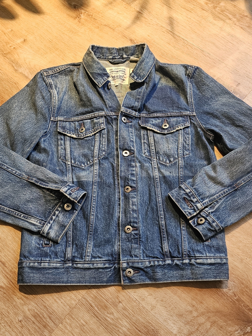 Men's Blue Denim Jacket Lightweight Shirt Jacket - Lee